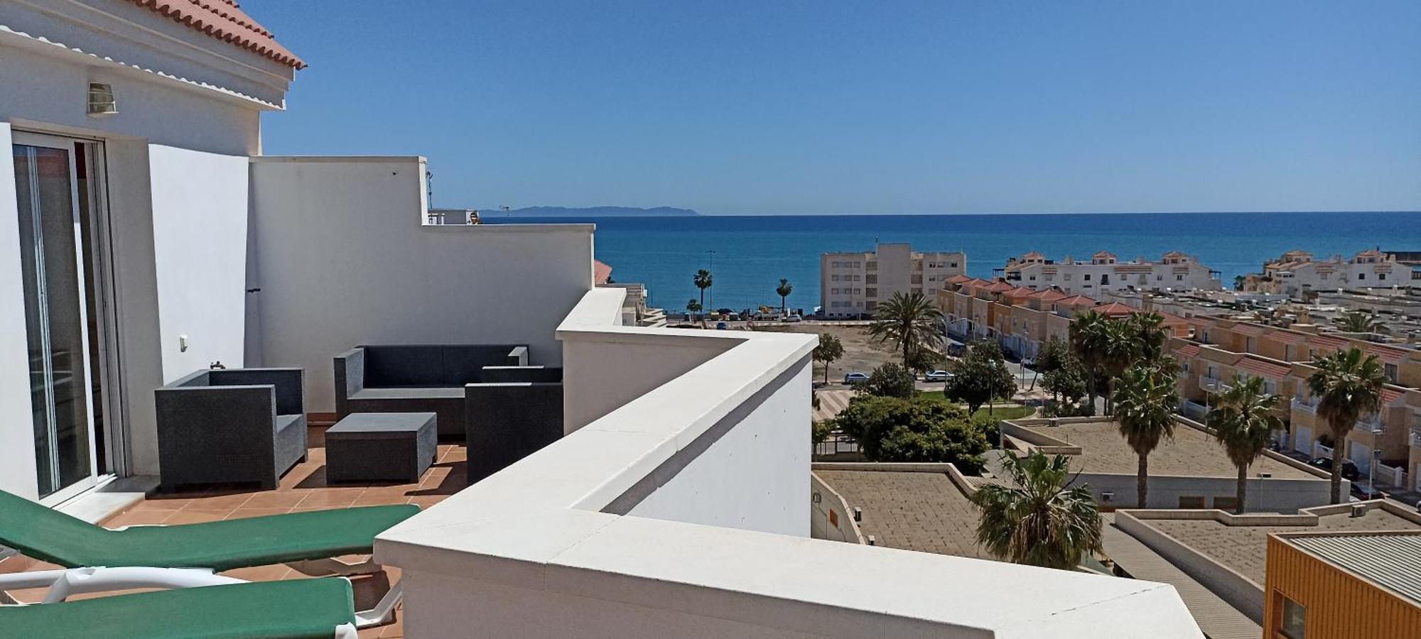 ロケタス・デ・マルLa Perla Azul Playa - Terraza Al Solアパートメント 部屋 写真